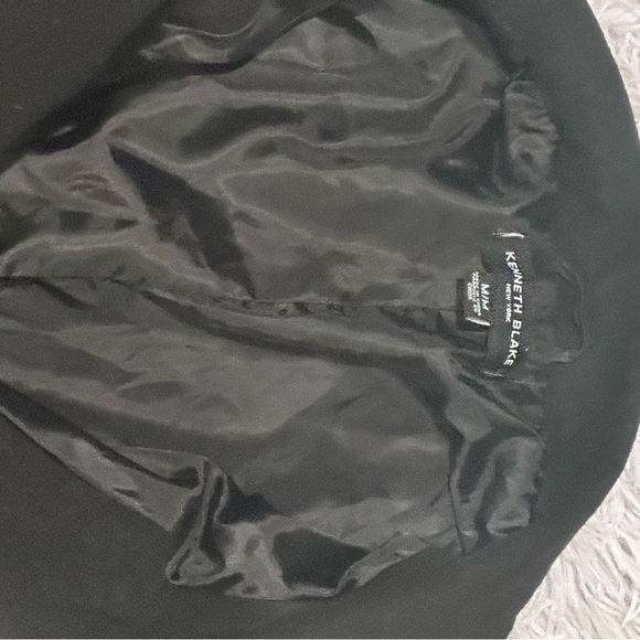 Winter jacket - Picture 3 of 3